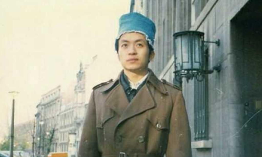 诗人顾城自杀事件,童话诗人顾城杀妻