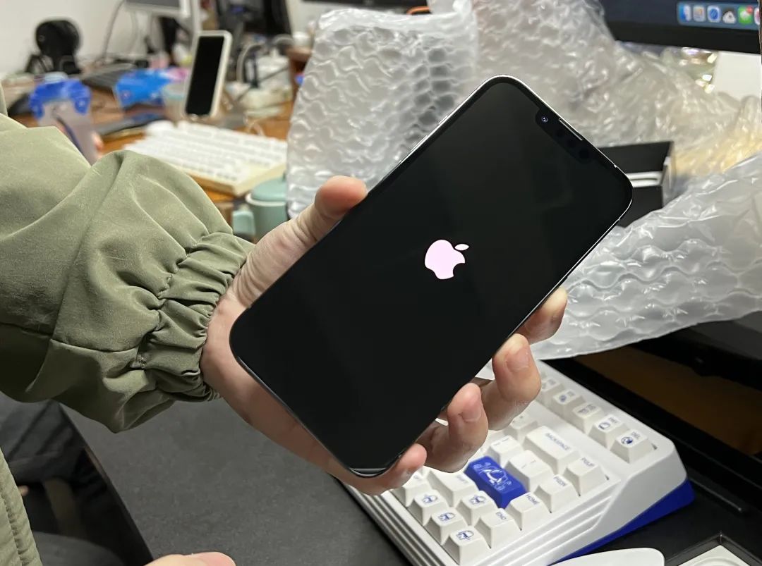 iphone13被没收会不会坏,iphone13被退单