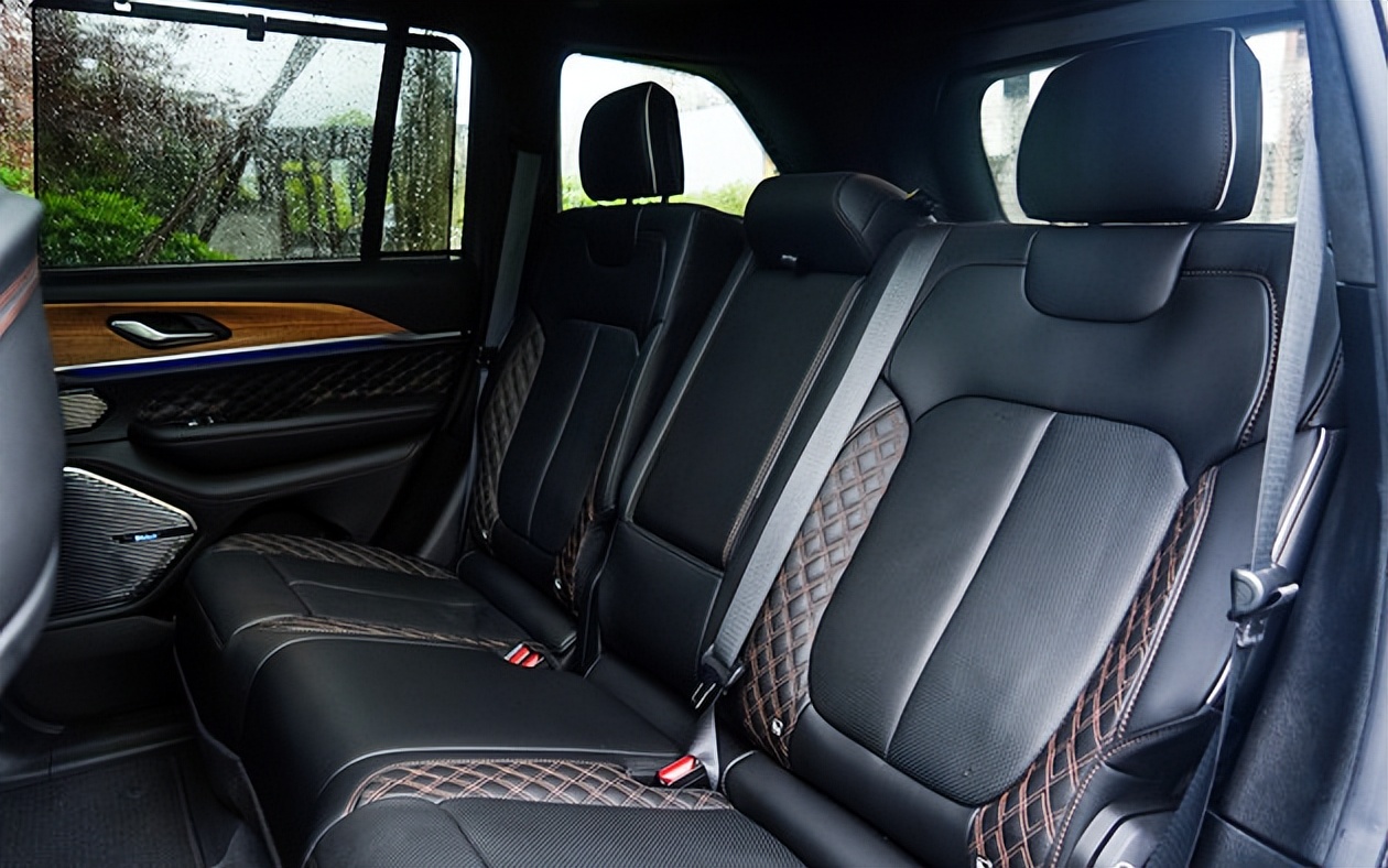 jeep大切诺基4xe落地价西安,全新jeep大切诺基柴油