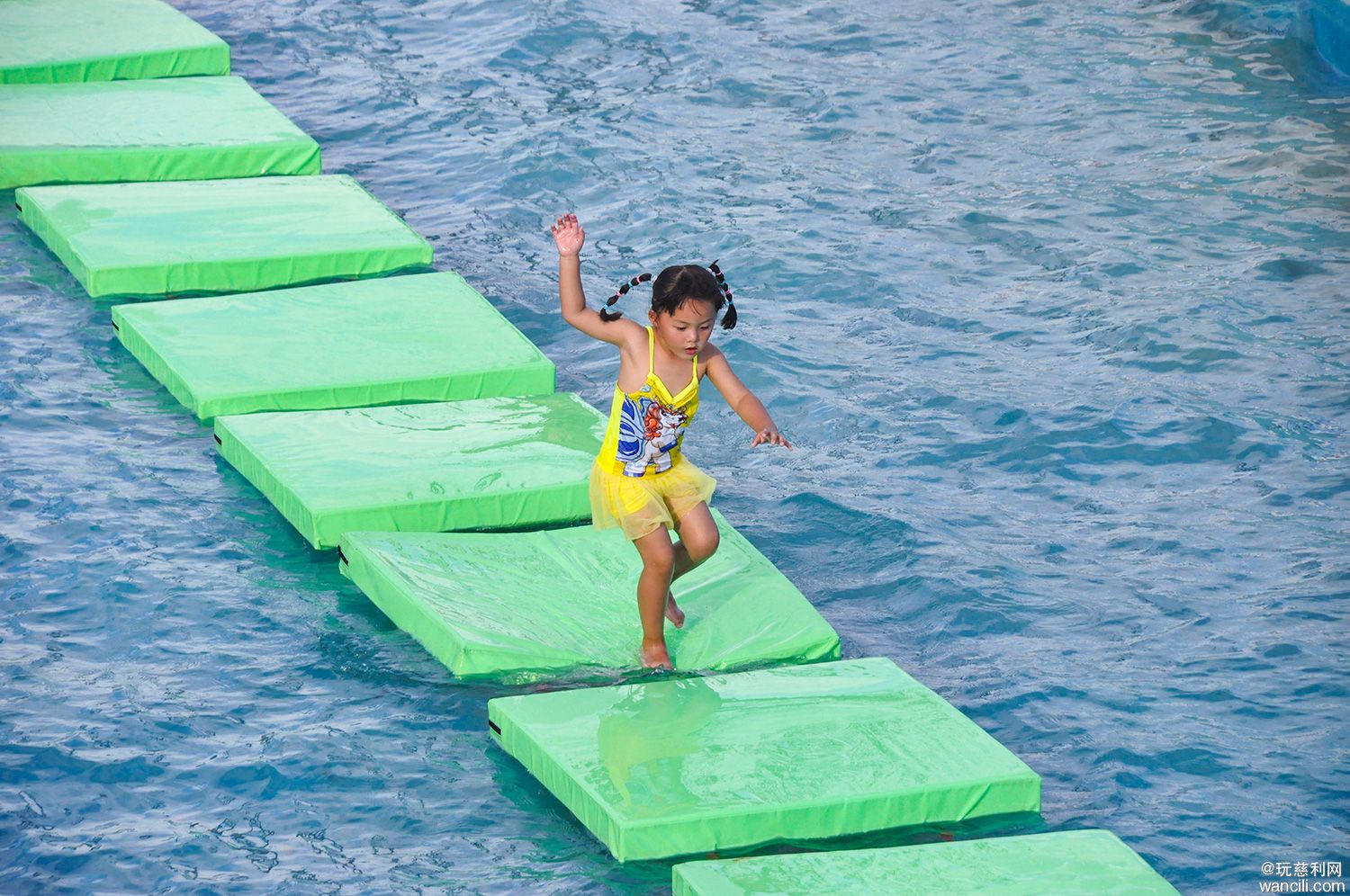 张家界万福温泉游玩图片,万福温泉欢乐谷处处是风景