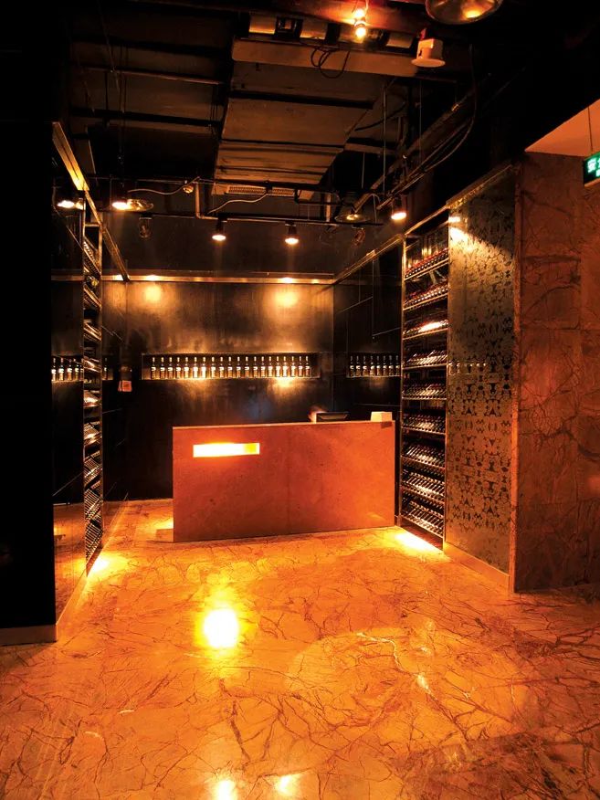 gta会所和夜总会的区别,酒吧ktv会所夜总会的区别