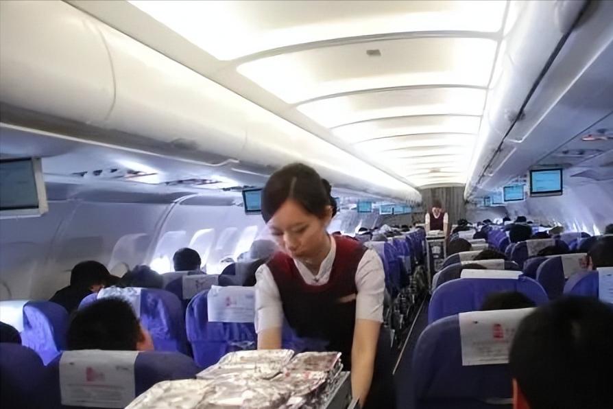 天津航班劫机事件空姐,天津航空劫持飞机事件新闻