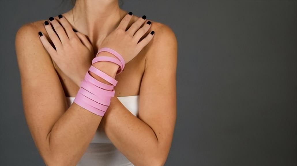 避孕药能诱发乳腺癌吗,吃避孕药有患乳腺癌的风险吗