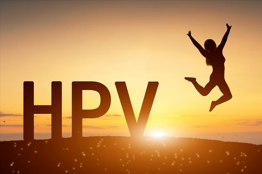 26岁女子洗澡身上起疣,年轻女子洗澡发现有个小洞