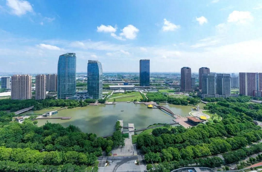 江苏昆山gdp总和,昆山成全国首个gdp破5000亿县级市