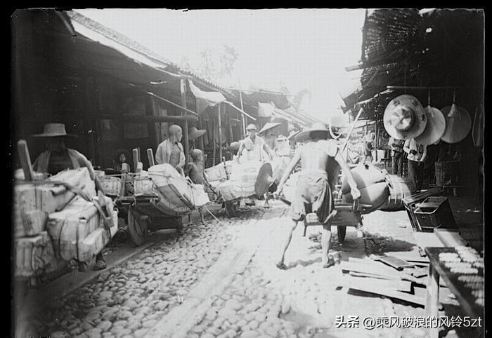 日军日记：路遇逃难的女学生，我将她的腿骨做成了锋利的*刀刺**!