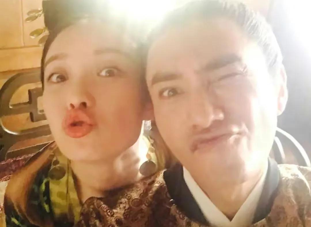 倪妮和井柏然哪一年分手的,倪妮先跟冯绍峰还是井柏然