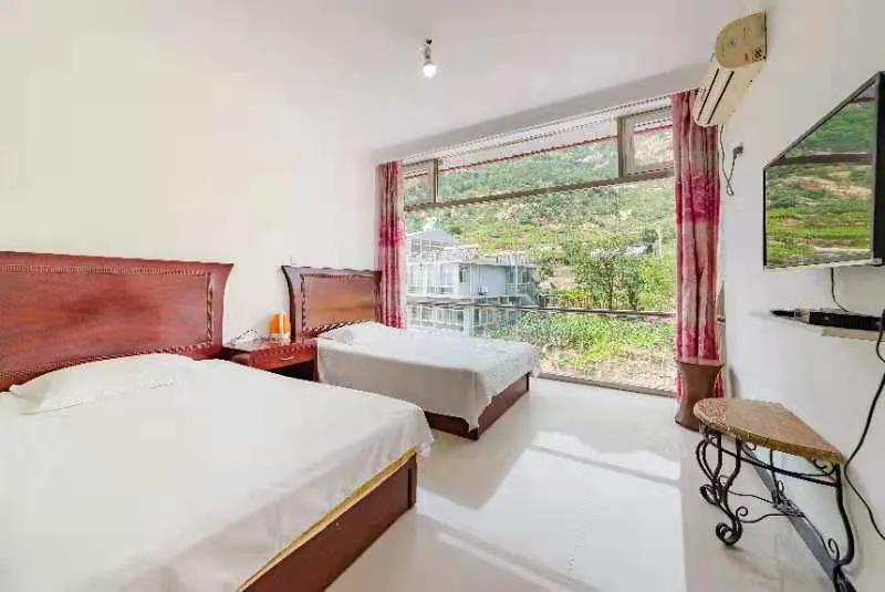 昌黎葡萄沟农家院可接待10人左右,昌黎葡萄沟农家院50人推荐