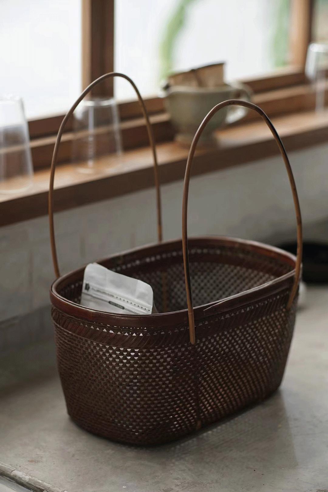 放弃高薪工作，在400m²的“小窝”里，造一所古道具商店