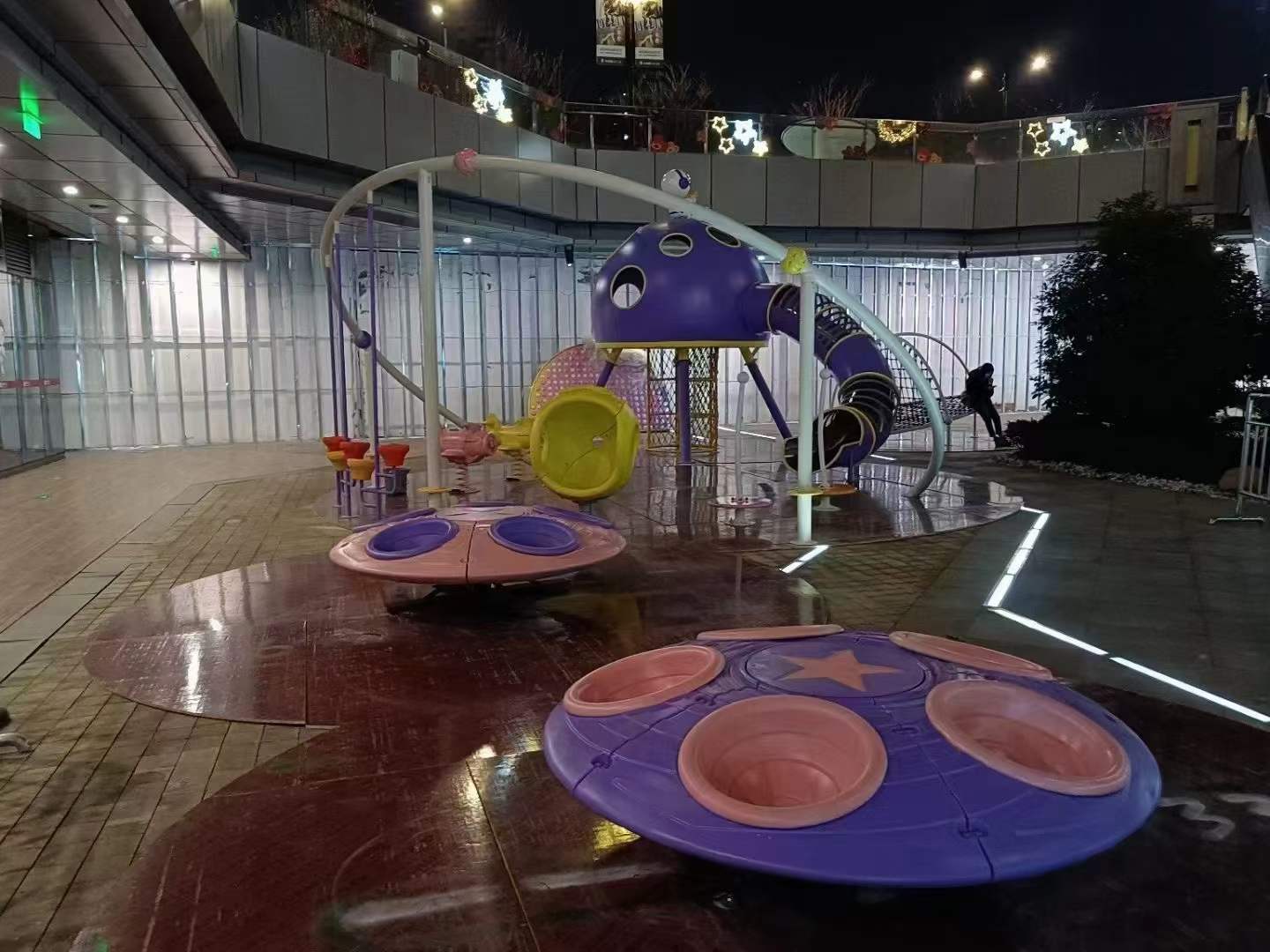 不锈钢滑梯大型儿童游乐设备,湖北不锈钢滑梯游乐设备哪里有