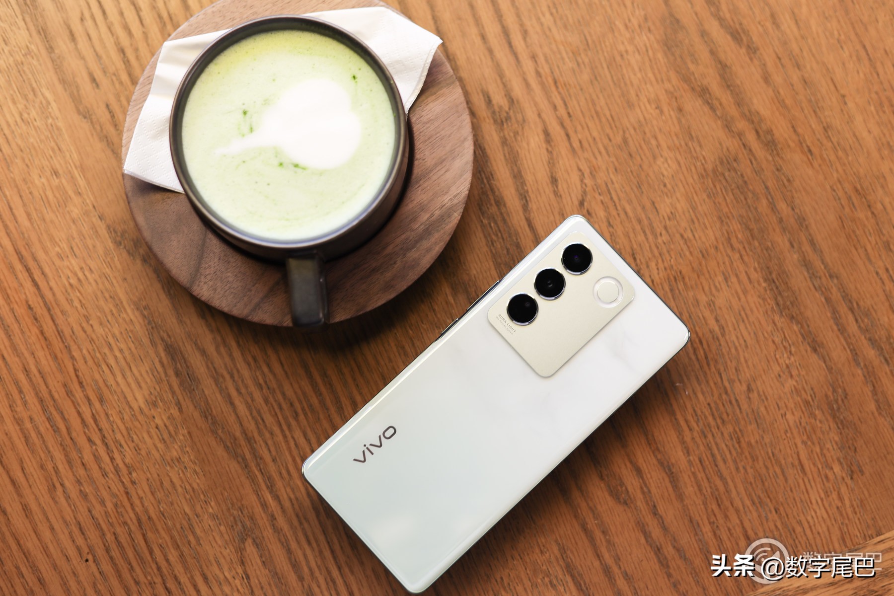 手机推荐2023年下半年最值得买,2023年四千以内最值得入手的手机