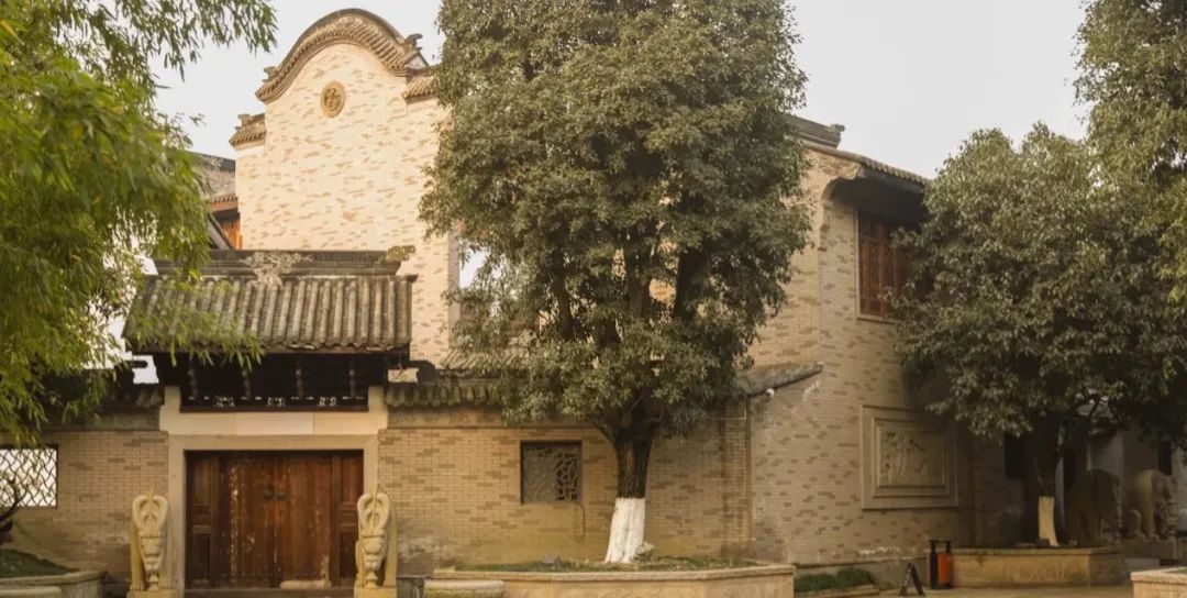 夫妻花3万改造荒废20年的农村老屋,错位的遗憾132万元改造老屋合理吗