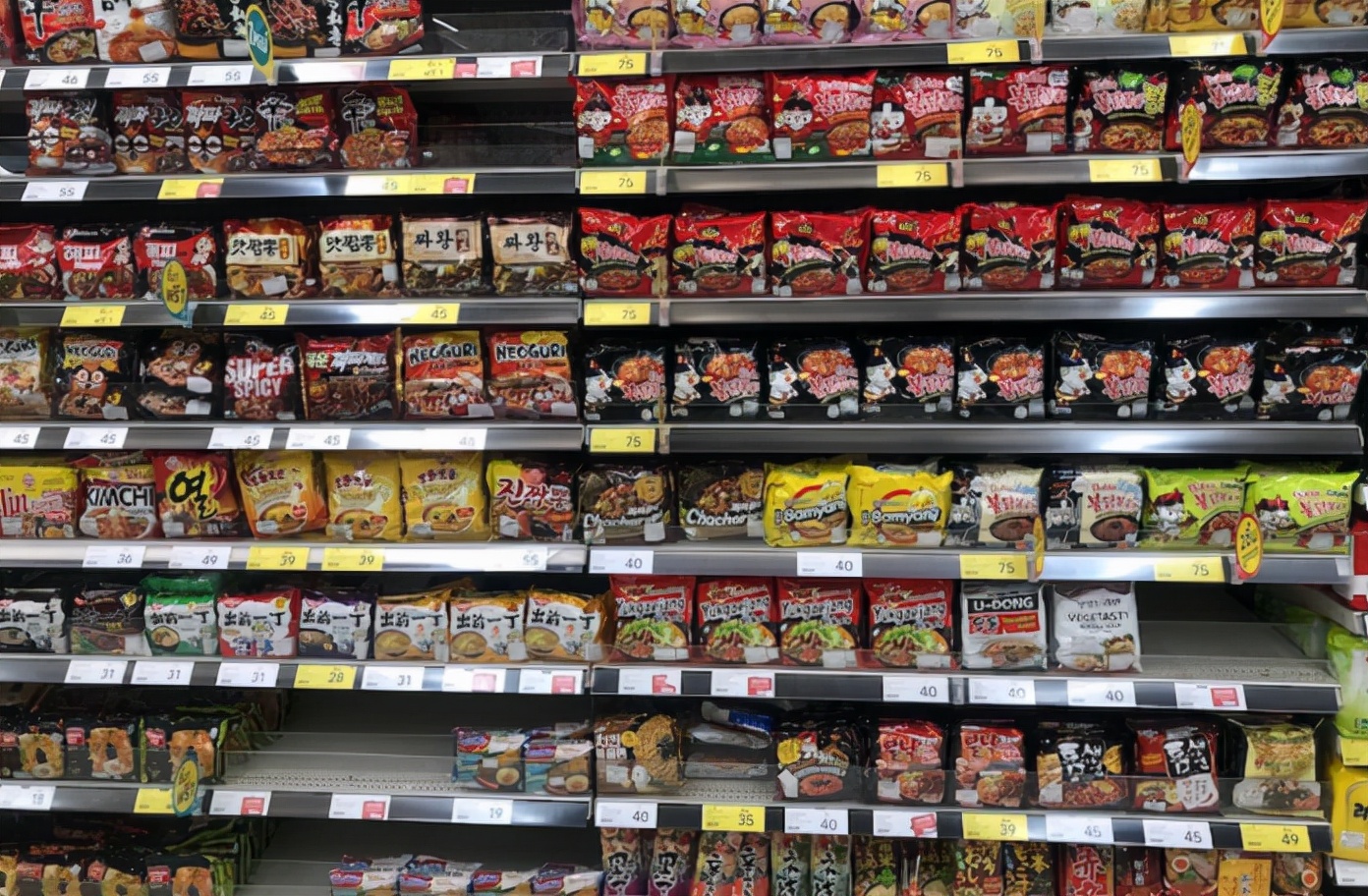 泰国方便面厂家集体向政府求涨价,泰国品牌方便面