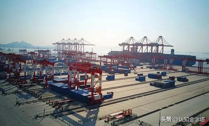 中国最大自动化港口惊艳全球,中国第一个智能化港口