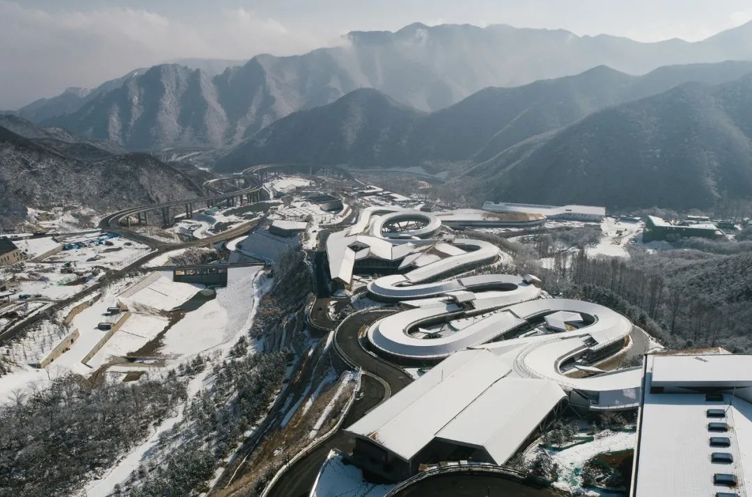 北京冬奥会会标的设计意图,北京冬奥会的场馆设计思路