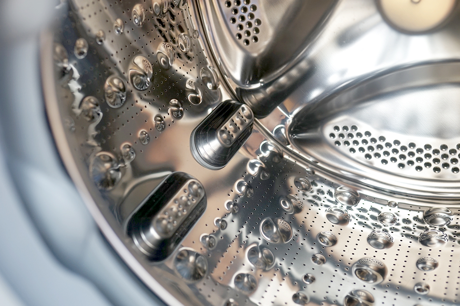 小户型买前必看的选购攻略,附LG新品小旋风洗烘一体机测评