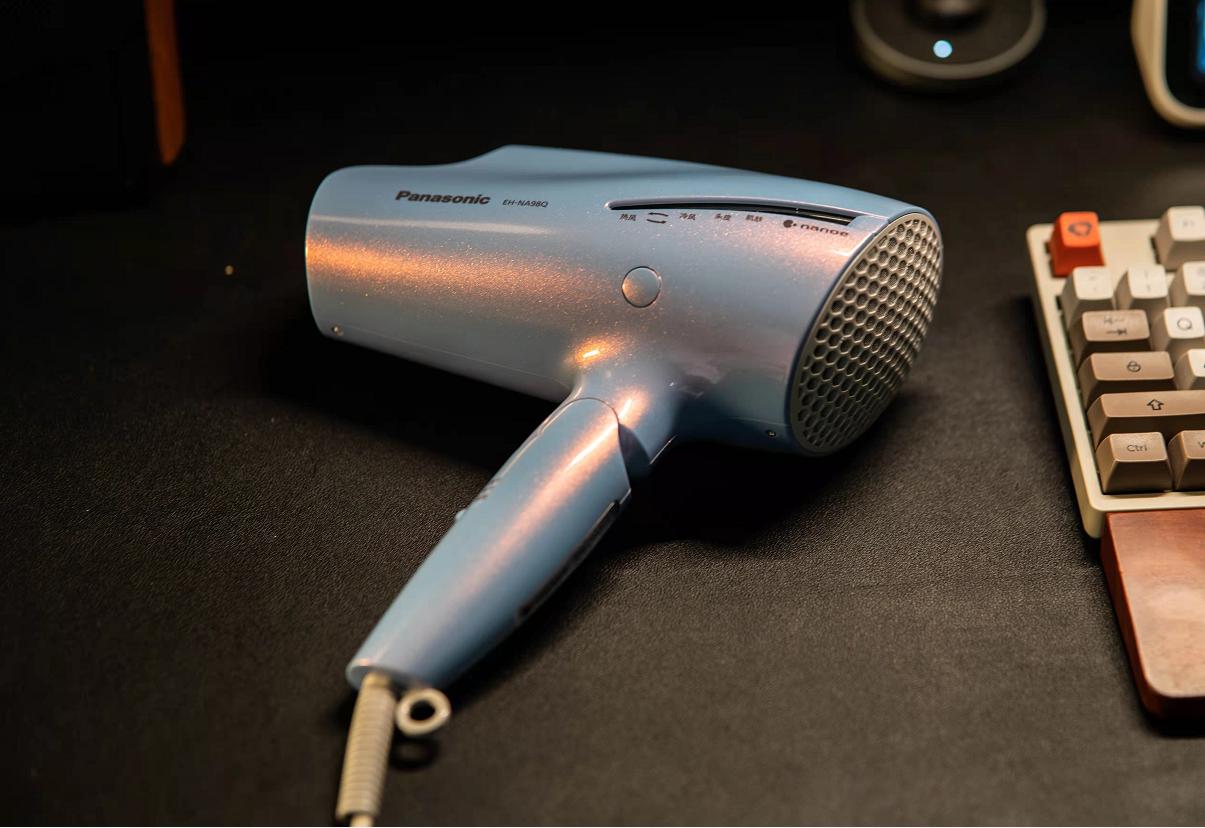 背头需要什么基础发型,论发型的重要性背头