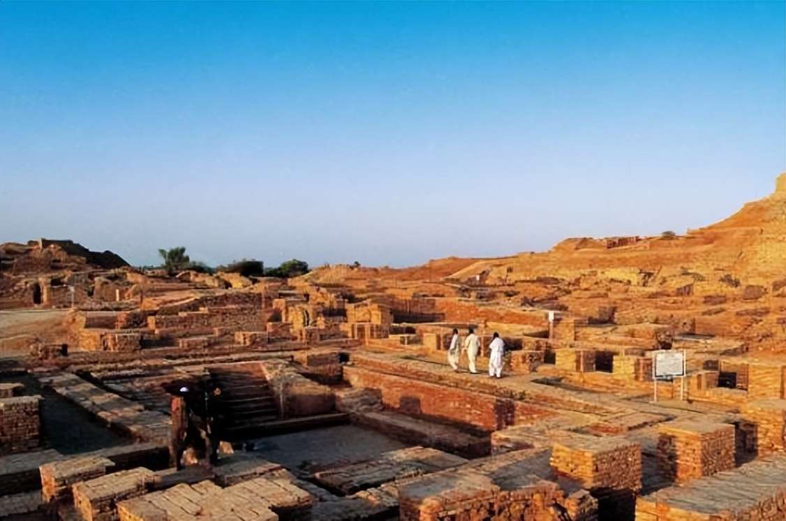 日本预测未来人类模样,未来二十年最强的六个国家