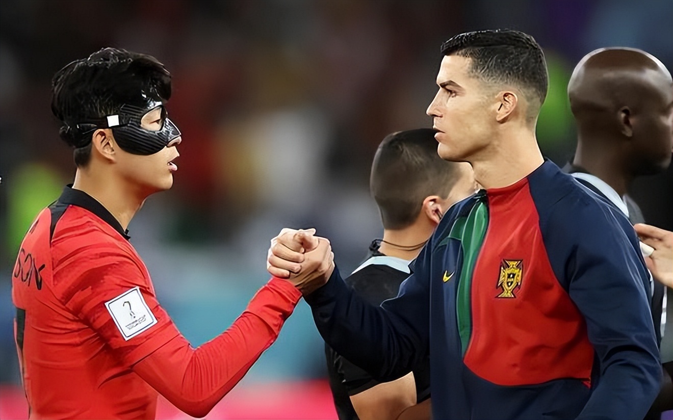 亚足联祝贺申花夺冠,c罗扬眉吐气