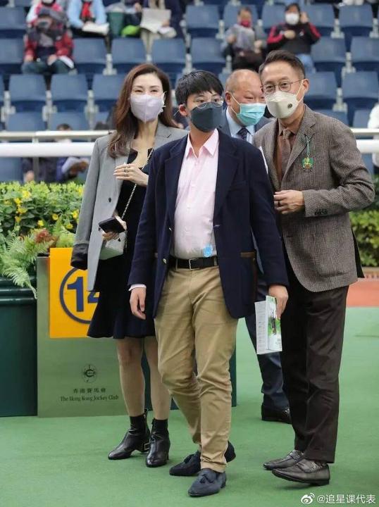 李嘉欣许晋亨结婚10年了还这么甜 (大刘李嘉欣许晋亨)