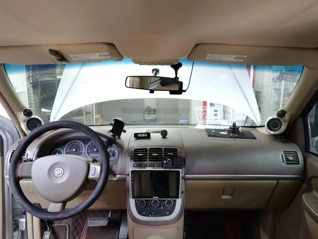 别克gl8舒适型加装解码一体机,别克gl8陆上公务舱音响升级