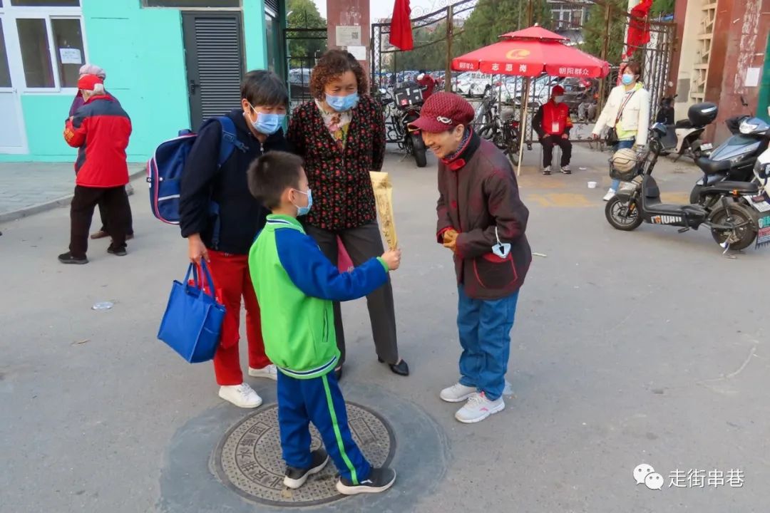 爷孙隔代亲的经典歌曲,爷孙隔代亲