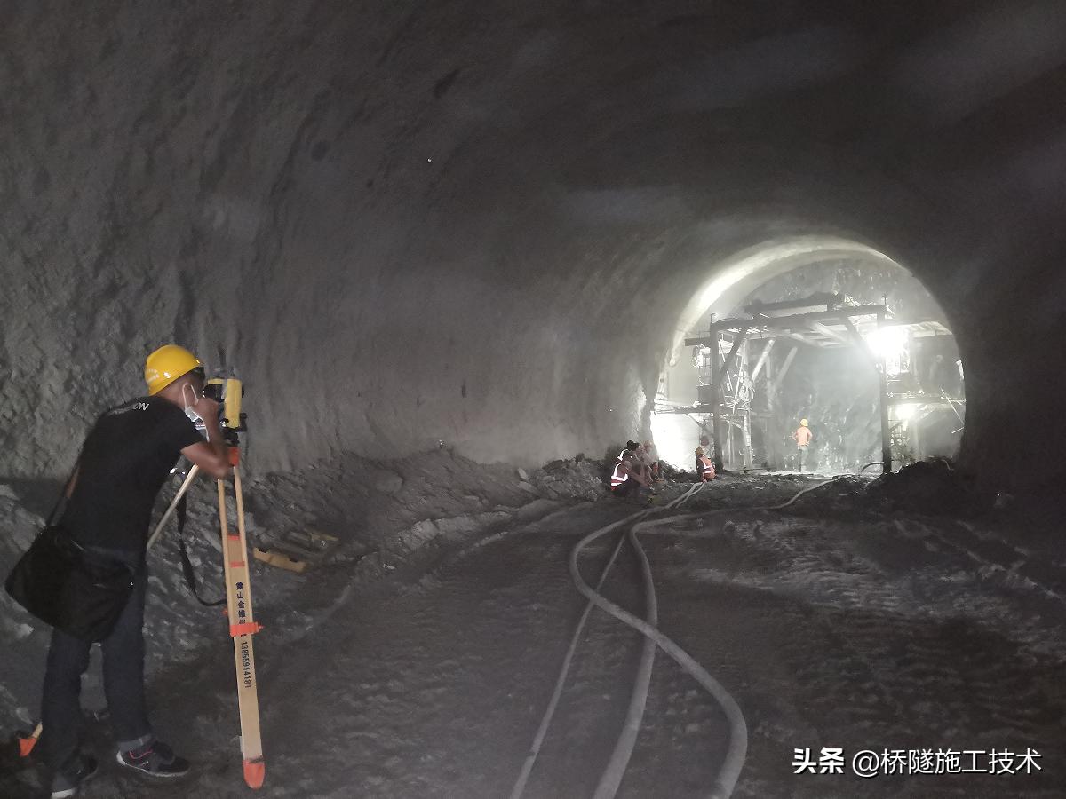 隧道一般采用的开挖方法,隧道开挖是怎么挖的