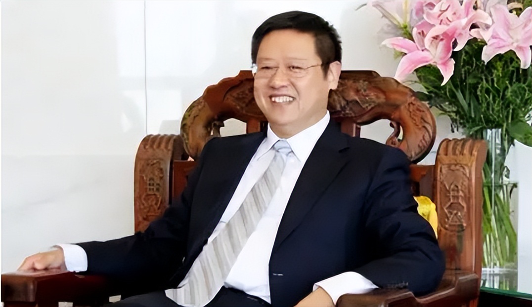 白酒教父吴向东还是更适合当首富,吴向东白酒