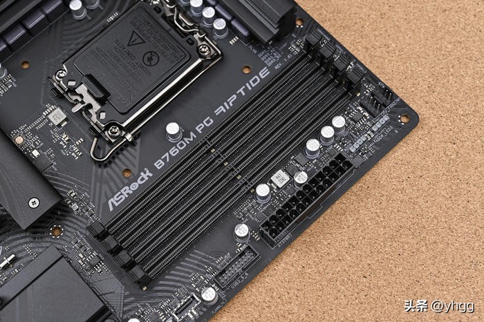 拆解华擎b760m,华擎b760m配合显卡