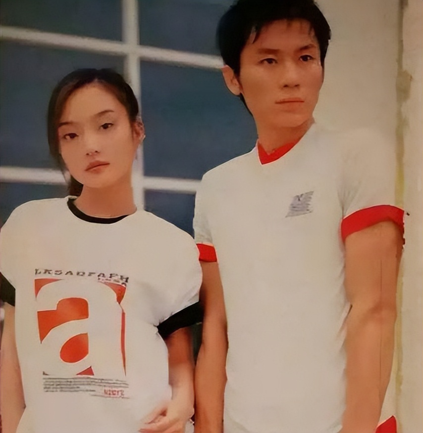 李小璐这两年经历了什么,李小璐能亲手毁掉自己的名气