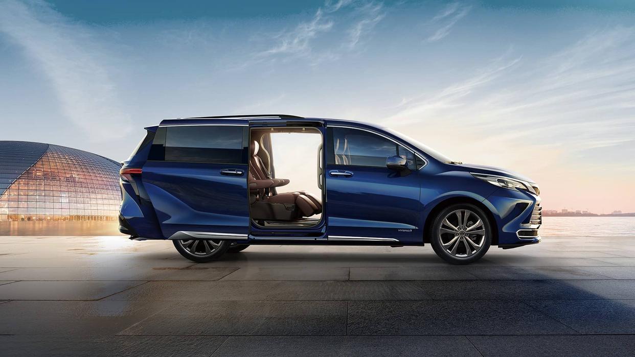 入手丰田,新款腾势d9开多少公里