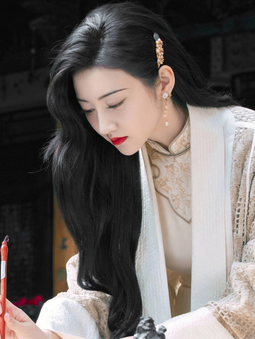 长得一脸福气的女明星,骨架大钻石脸的女明星有哪些