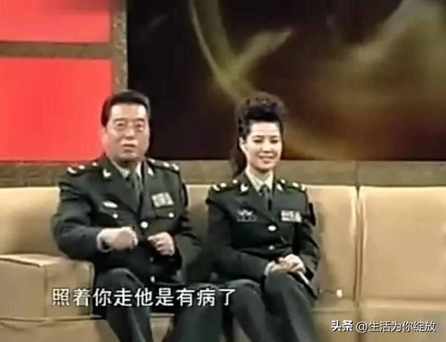 他是坑爹的星二代，十五岁无证驾驶兼打人，十七岁轮奸醉酒女