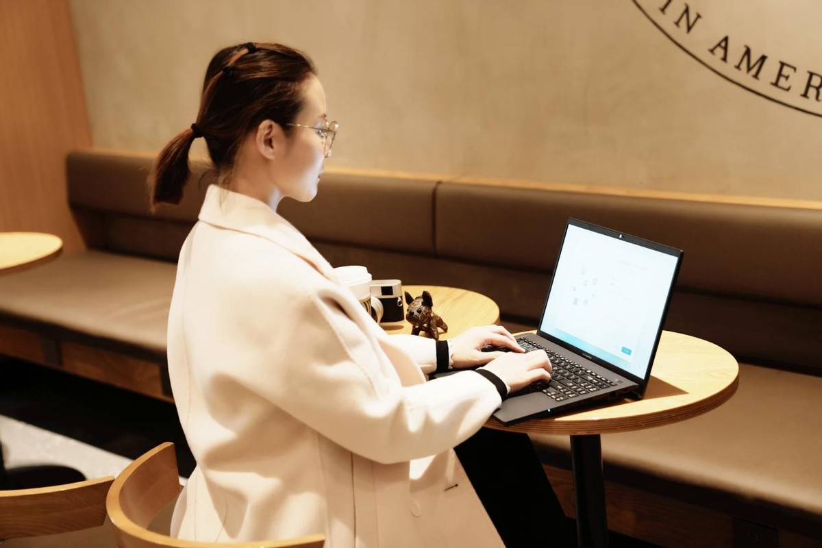 华硕破晓air13代酷睿,华硕笔记本破晓pro14是入门级吗