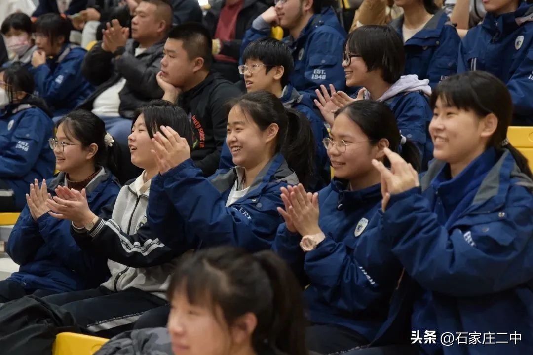 王者荣耀!2022—2023赛季耐克中国高中篮球联赛(河北赛区),石家庄二中男、女篮再次双双夺冠!