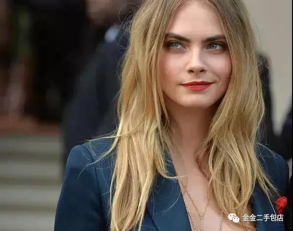 风衣burberry美国,burberry博柏利米色经典长款风衣