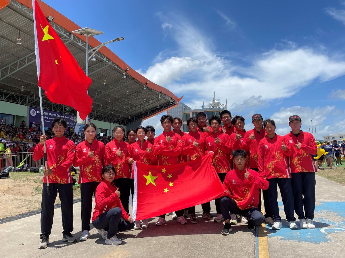 南京商业学校龙舟队训练视频,南京商业学校20届龙舟队