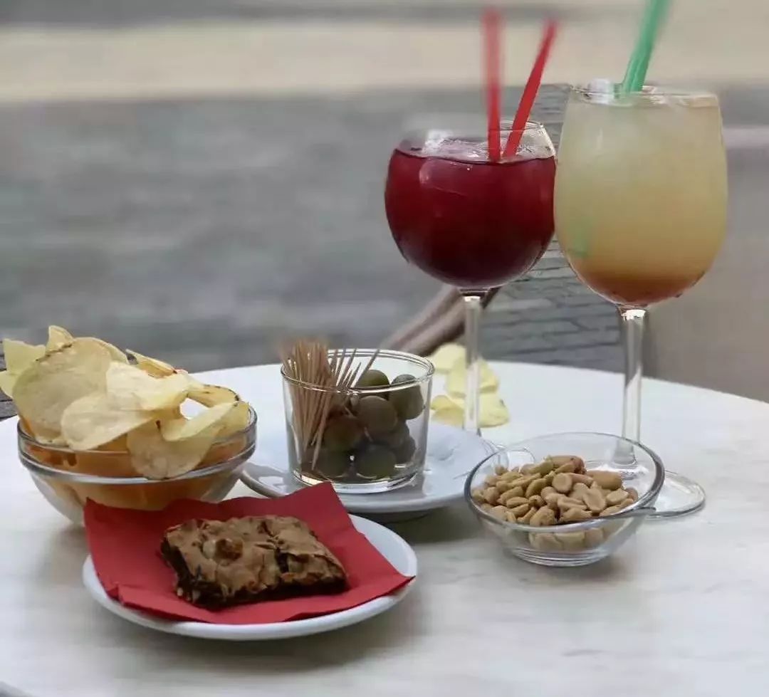 意大利米兰街头时尚视频,米兰街头人们为什么那么时尚悠闲