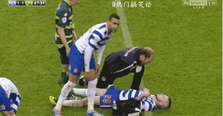 世界足坛的搞笑场面,世界足球史上最搞笑的瞬间