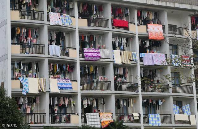 大学宿舍可以男女混住,男女寝室是否应该混住