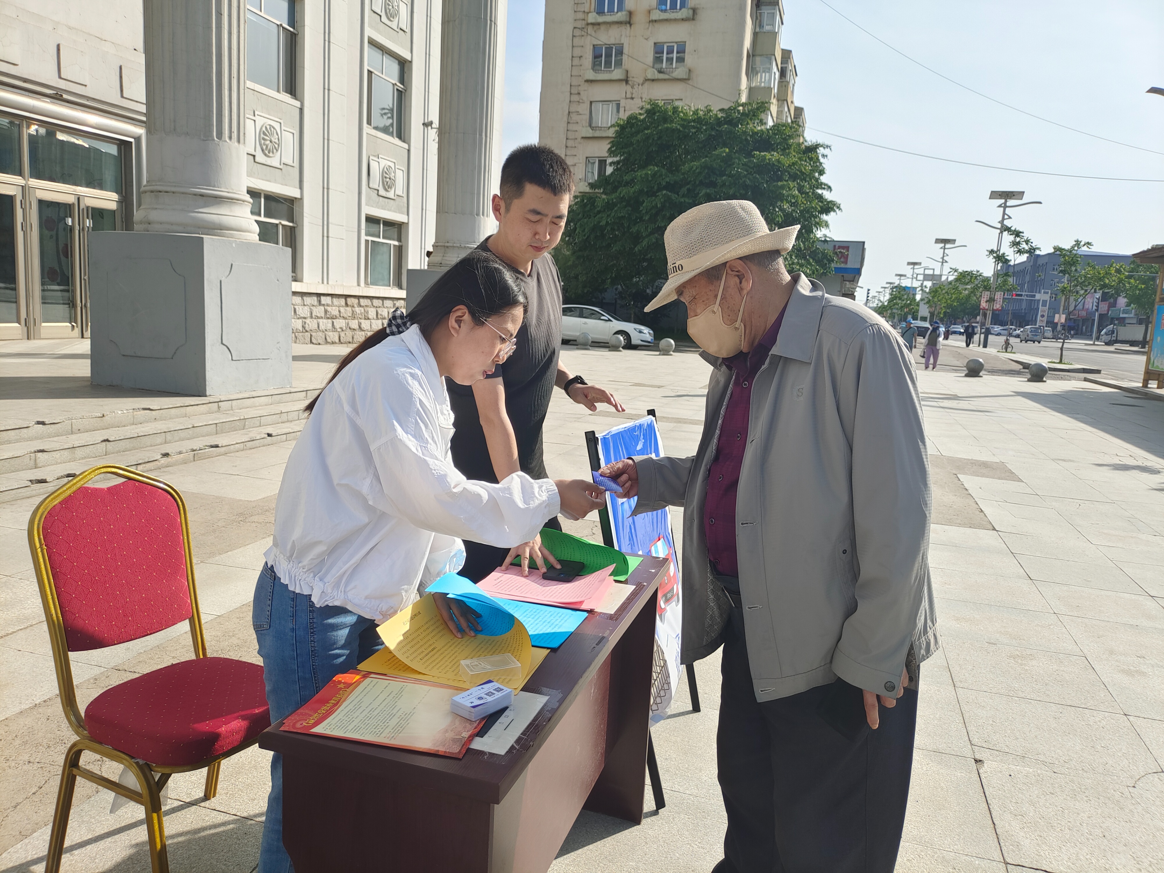 友好区发展,当好企业三员助力企业发展