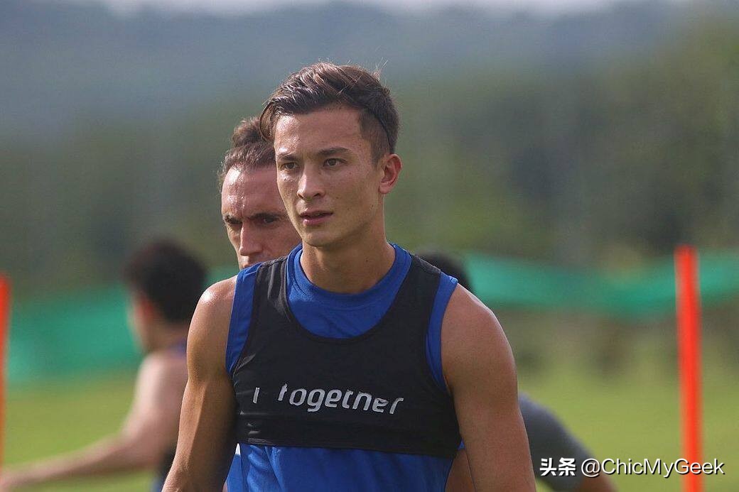 亚洲足球十大巨星c罗,香港男足帅哥