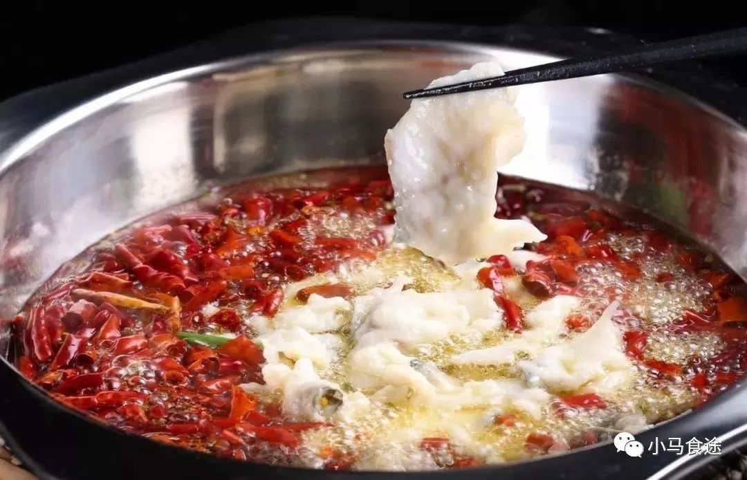 夏季必备菜品鱼肉鲜美回味无穷,家常鱼最好吃的做法川味