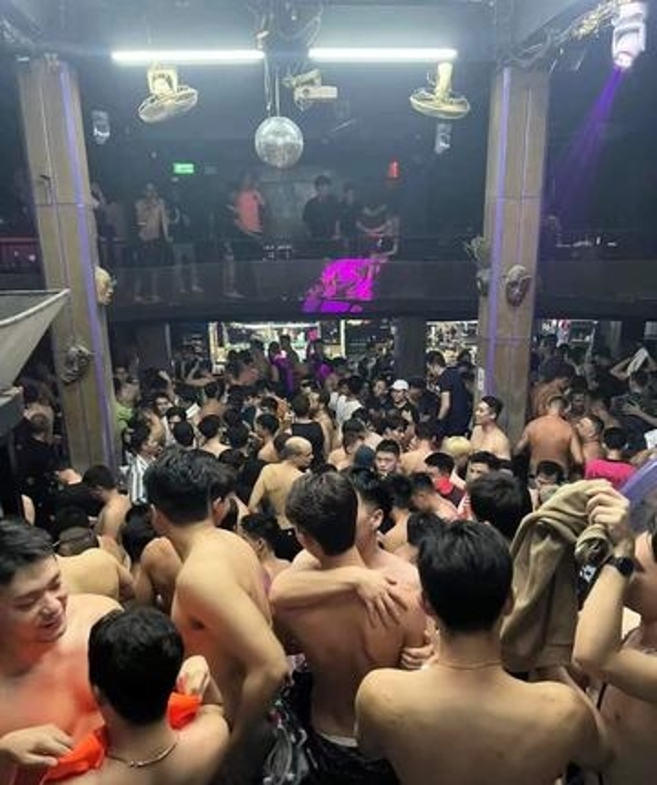 酒吧真实的生活写照,酒吧夜店的生活方式