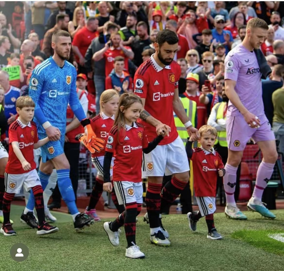 曼城2vs2热刺,曼城2比1曼联全场回放