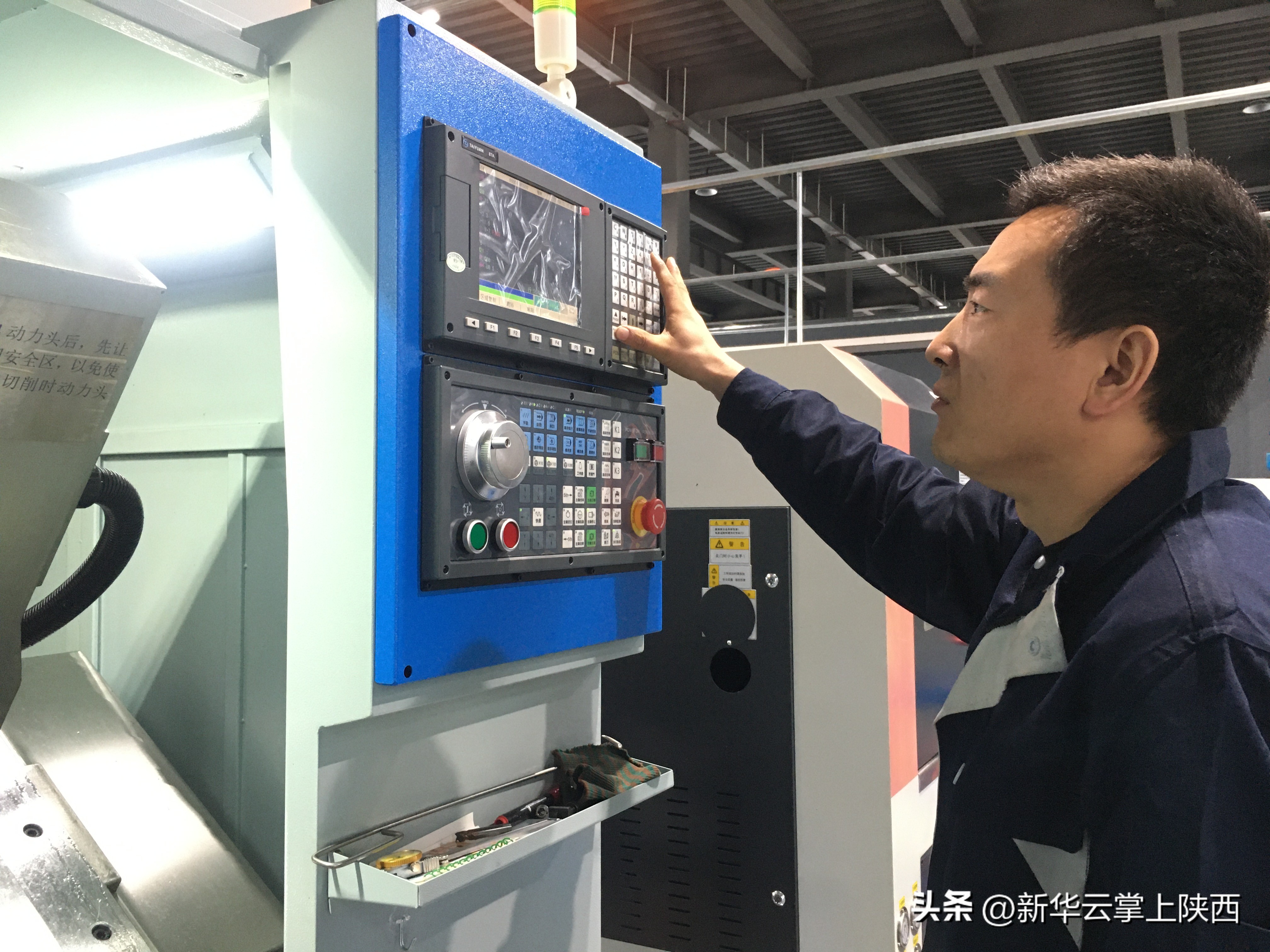 转变工作作风强化实干精神,转变工作作风锤炼过硬本领