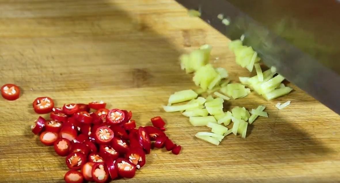 中老年要多吃3种肉提高免疫力,中老年增加抵抗力吃什么肉