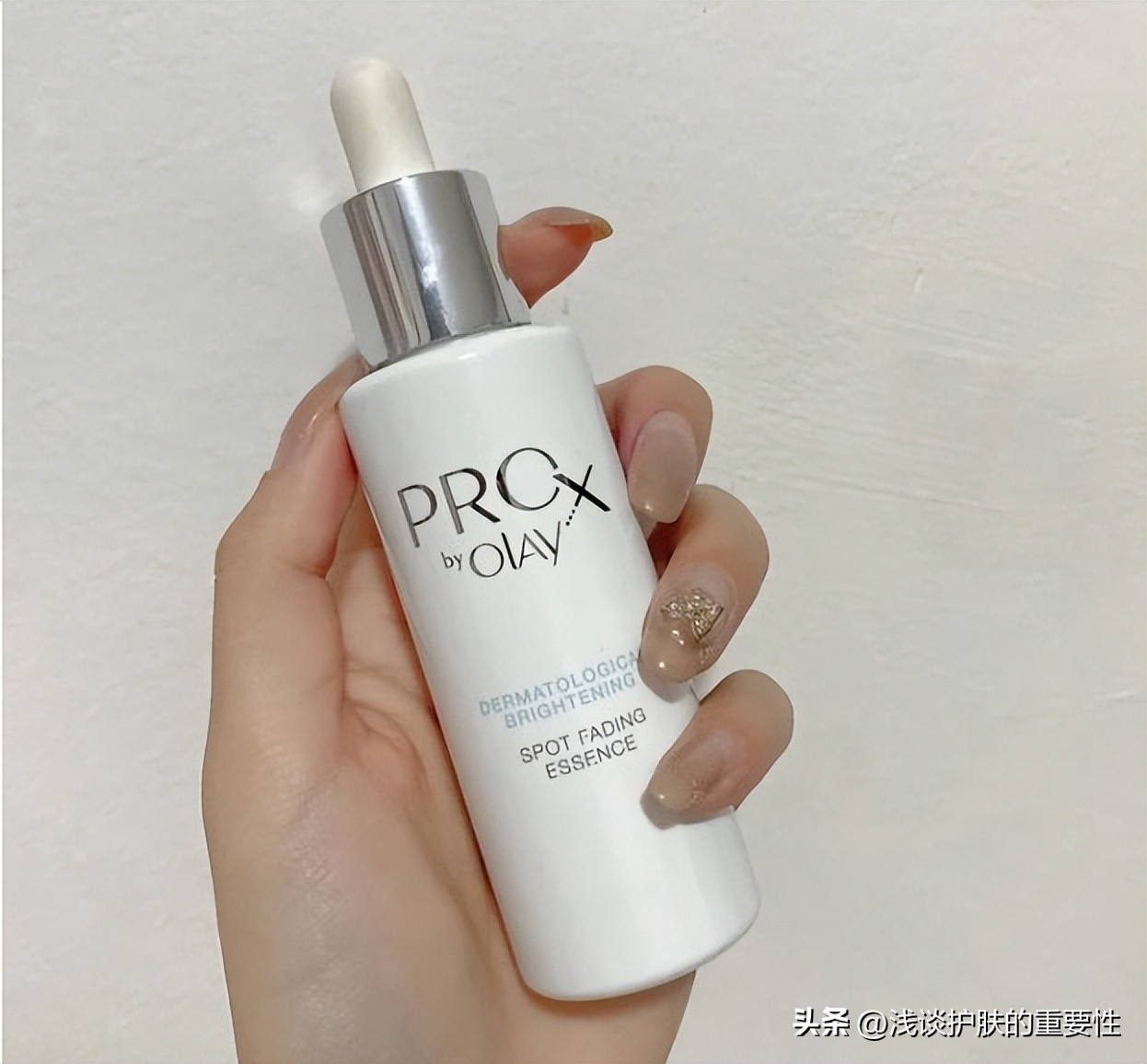 日常护肤可以直接用精华液吗,水杨酸精华液的正确护肤方法