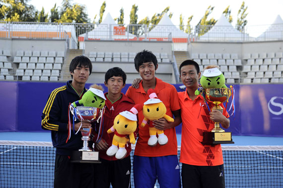 张之臻玩笑成真:大家陪我过山车吧,罗马赛意外告负，但天空无极限