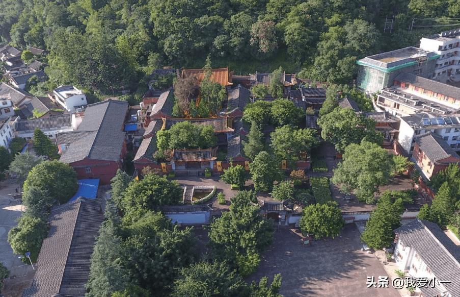 云南楚雄古建筑屋顶,云南楚雄守护古建筑